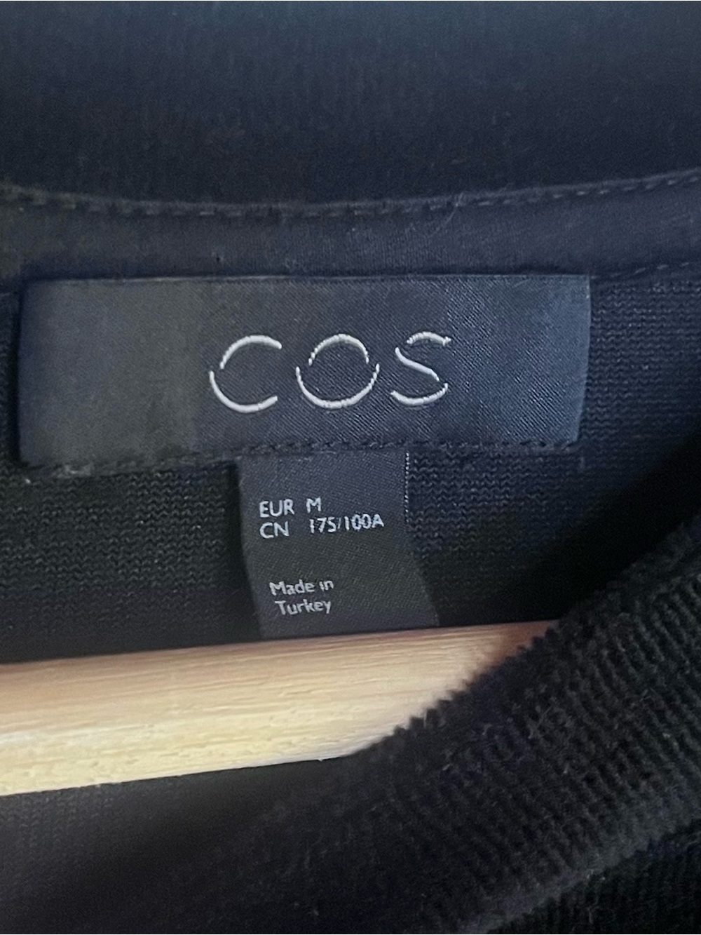 COS Velvet Jersey Oversized Black Sweatshirt Men Size M quiet luxury long sleeve - Picture 3 of 5